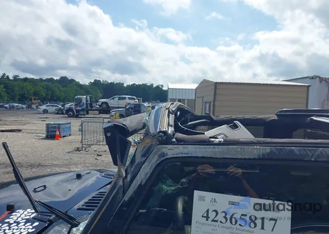 2012 Jeep Wrangler Unlimited Sport z USA, uszkodzony, nr VIN 1C4BJWDG8CL120308